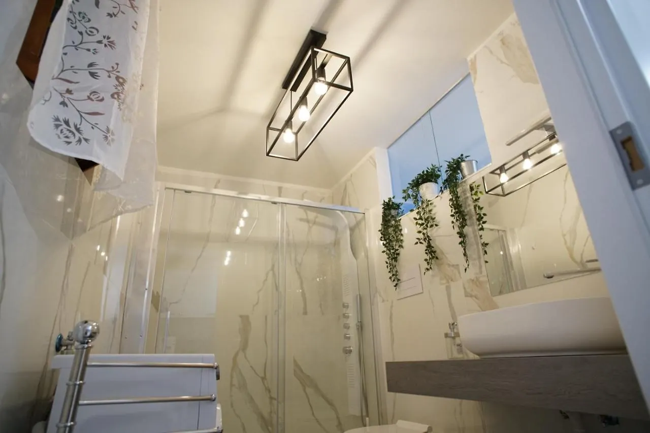 Giata Home Naples Apartment